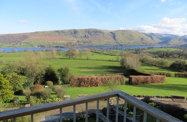 Luxurious apartment in character building with unrivalled lake and fell views