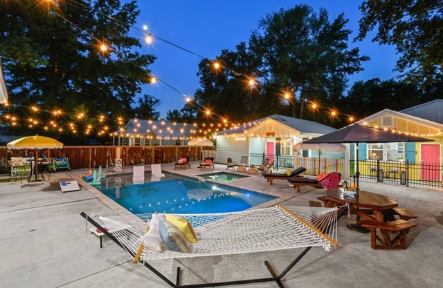 Luxurious Coastal Retreat for up to 22 Guests!