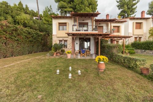 Luxury 2-floor villa