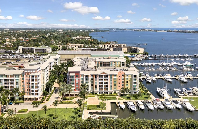 Luxury Condo with Million Dollar Views