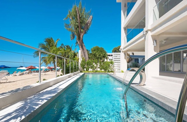 Luxury Oceanfront with Pool - Villa at St. James (4 bed)