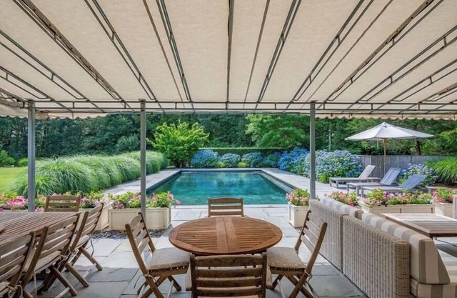 Luxury rental home with heated pool & designer decor! RPMS110