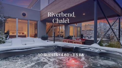 Luxury Riverfront Chalet