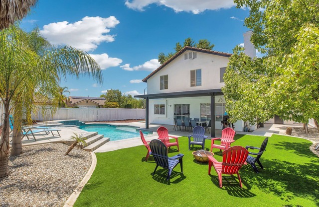 Luxury Tropical Modern Villa Pool Jacuzzi Game Room