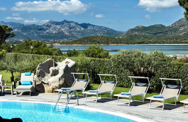 Luxury Villa SALINA Front Beach
