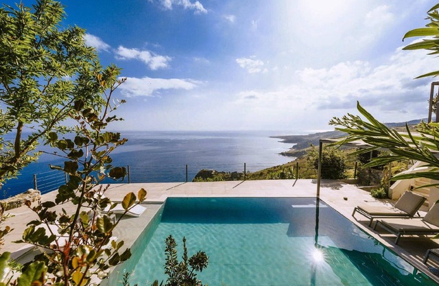 Luxury "Villa Spyros" with sea view