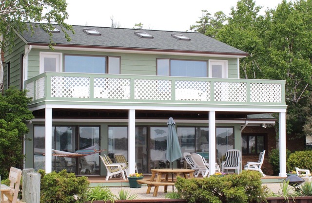 Macatawa Lake Side Cottage by State Park and Bike Trails