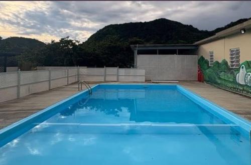 Main House 3BR, 3 Bath, Pool - 8 people