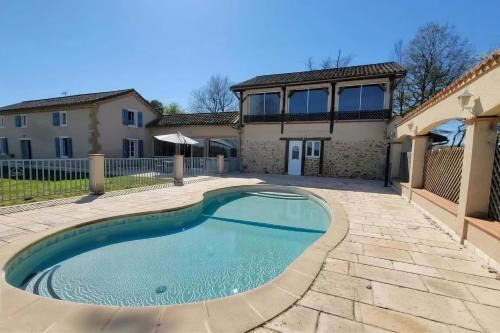 Maison dans gite domaine REY
