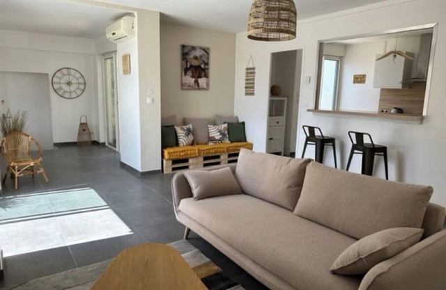 Maison GuyennenLovely, cosy house furnished with care and comfort