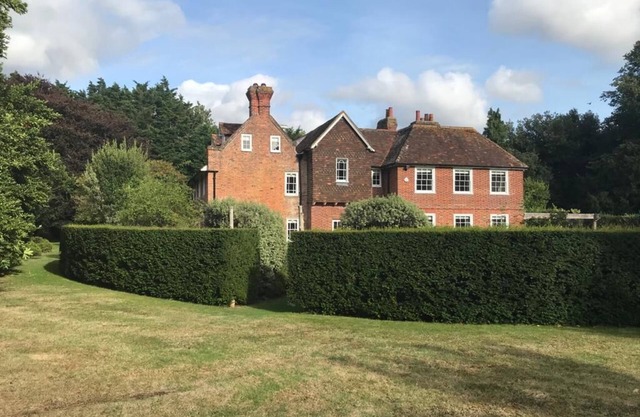Manor House with pool and tennis court