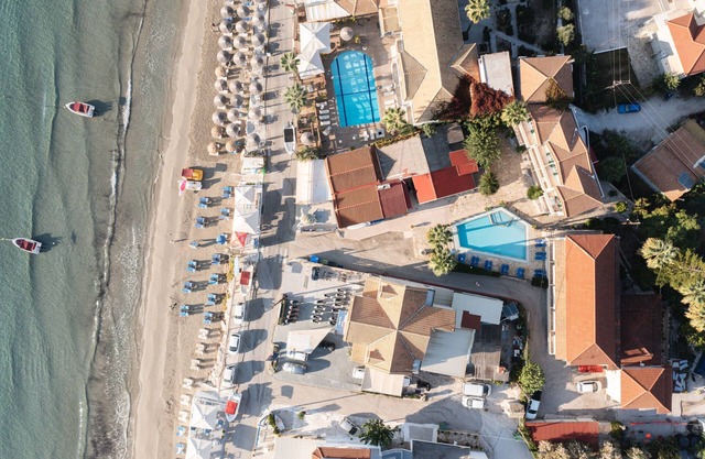 Manthos Apts - Garden View Studio