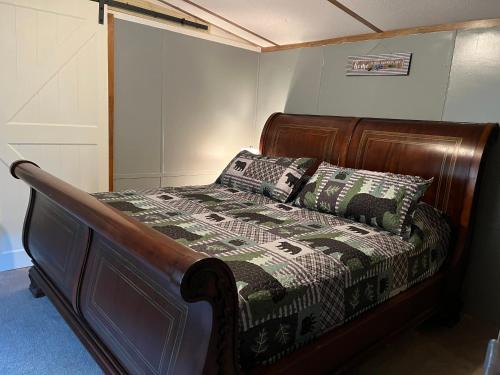 Maple Street Overlook