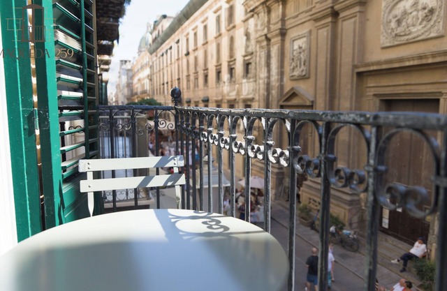 Maqueda 259 - In Palermo's Lively Heart