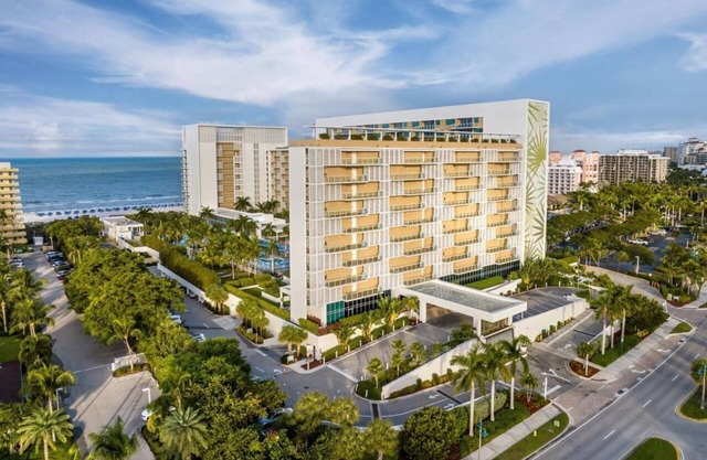 Marriott's Crystal Shores 2 Bedroom