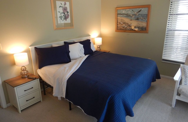 Marvelous 2-bedroom house with Marina and free Golf cart in Key Largo