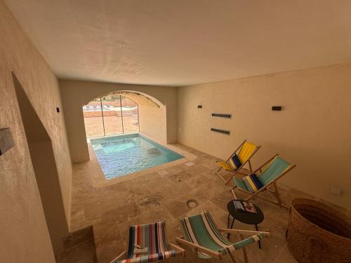 Mas Blanquet piscine intérieure
