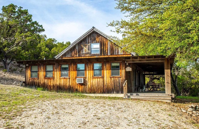 Medina Mountain Retreat