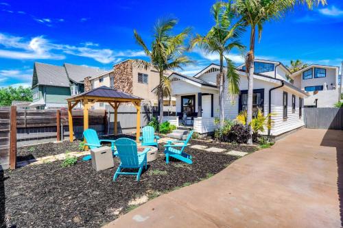 Mid-City 2BR Retreat Firepit Nights with Free Parking