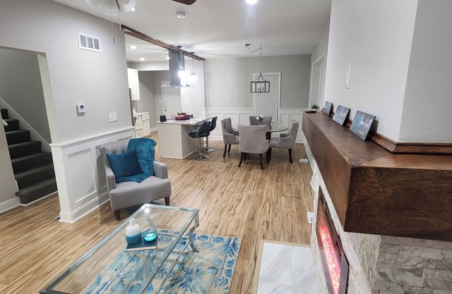 Midtown Get Away or Stay for Awhile