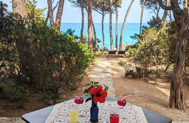 Mini apartments right on this beach!