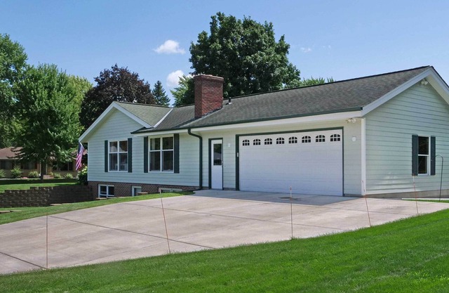 Minneapolis Area Apartment, 8 Mi to Downtown!