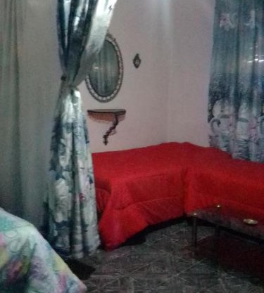 Mistela Altos de Mendoza- Departamentos y Habitaciones Sala con tragamonedas Zona Residencial a pasos de Ciudad- Tours de viajes- Merienda de Bienvenida - Viaje al Aeropuerto gratis -