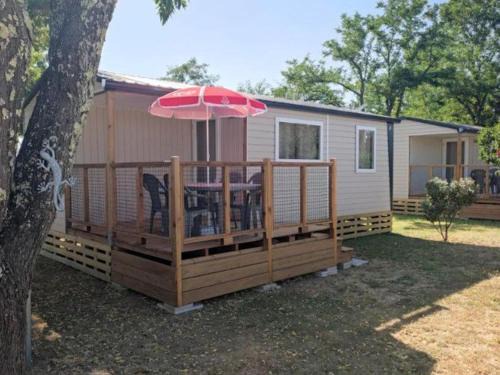 Mobil home avec Terrasse à Anduze - API-1-52-692