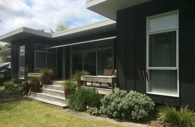 Modern Bach - 6 min walk to Surf Club