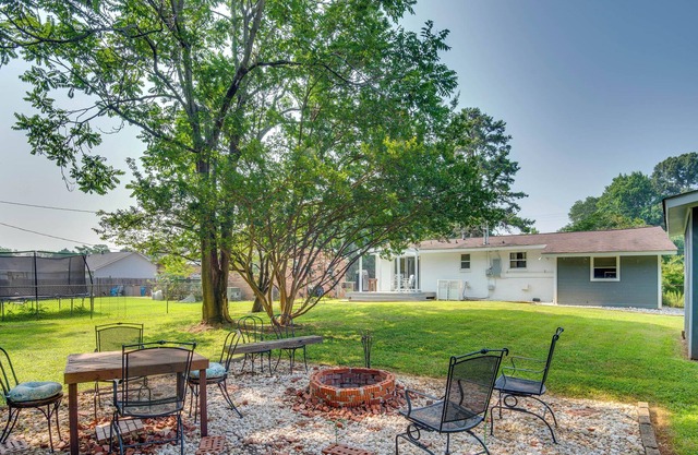 Modern Belmont Home ~ 2 Mi to Historic Downtown!