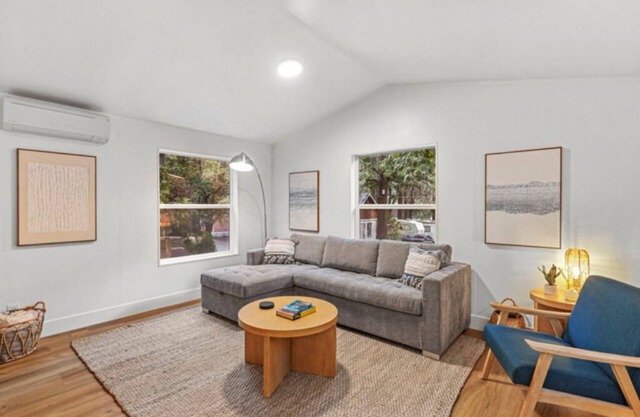 Modern Cabin - (Pine)