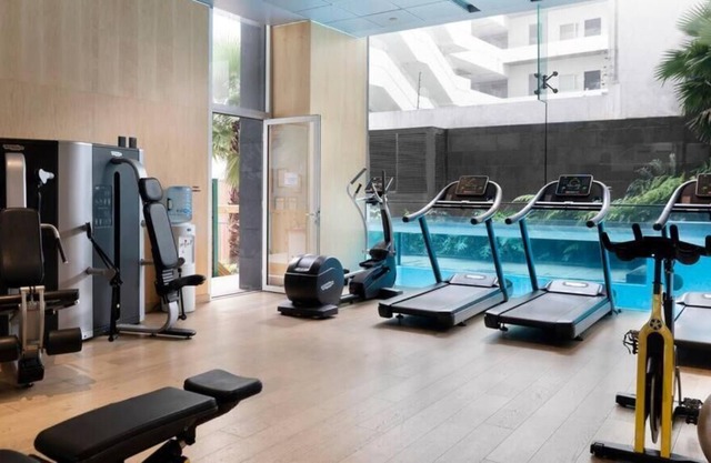 Modern Condesa Getaway w Terrace & Pool