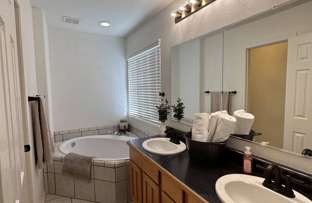 Modern-Rustic Mountain Home