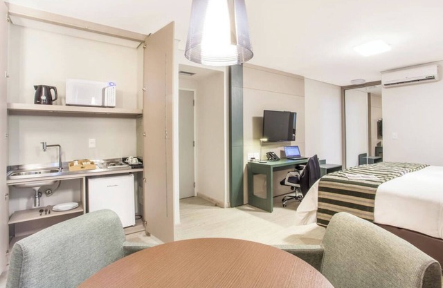 Modern Studio in the Best Spot in the South Zone of Belo Horizonte, Residential and Quiet