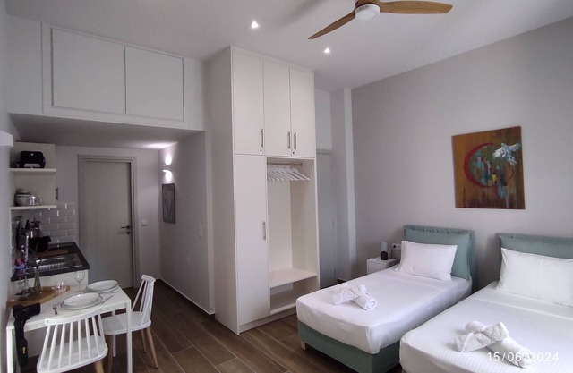 Modern studio in enchanting Galissas with AC, Sat-WiFi, 160m from the beach!