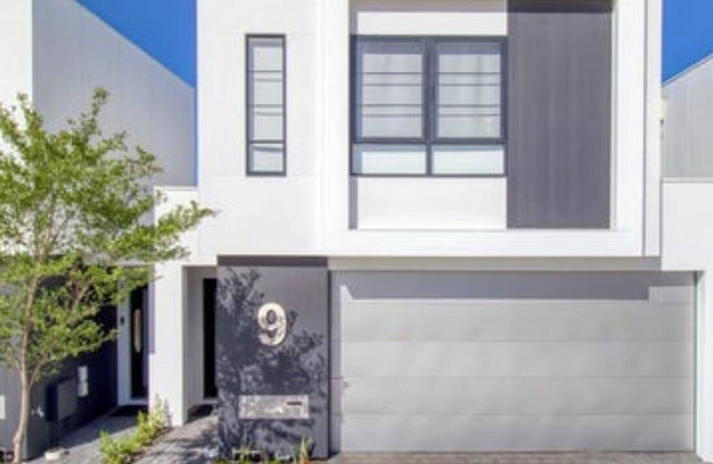 Modern warm house in Landsdale, PerthnUnwind in a Calm, Light-Filled Space
