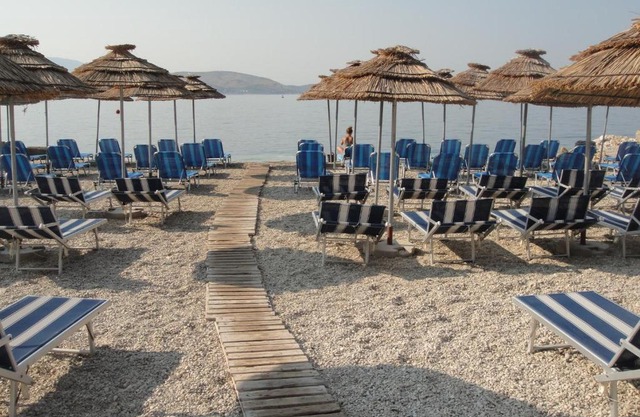 Mojito Beach Apartments with Free Parking