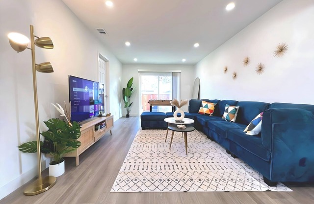 MolivuHomes 3BR | New | KingBed | Kid/Pet Friendly