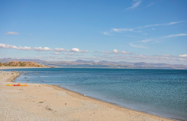 Moondunes - Pwllheli