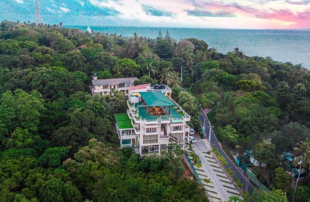 Mount Rich Rumassala