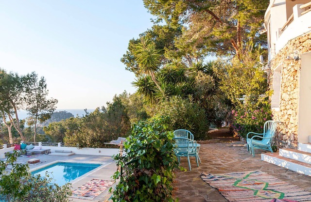 My Rental Homes - Villa Salada with beautiful sea views and private pool