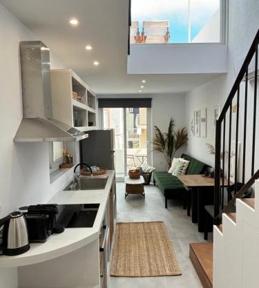 MYROVOLOS APARTMENTS