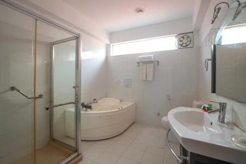 Nazimgarh Resorts, Sylhet City