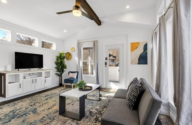 Near Hiking at Green Mountain - Tiny Stay Getaway