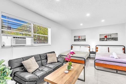 New 2 Bed Studio Close To Beach & Casino Ha04