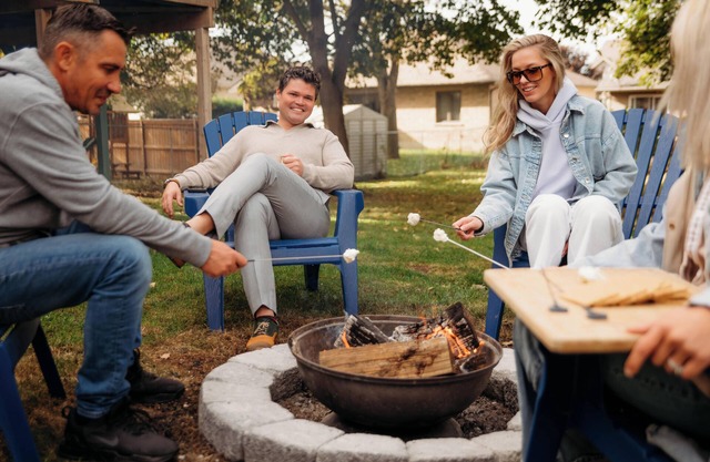 New Private Home 3 BDR Home I Backyard I BBQ I Firepit