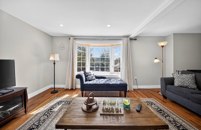 NEW! Stylish Downtown Retreat Steps to NYC