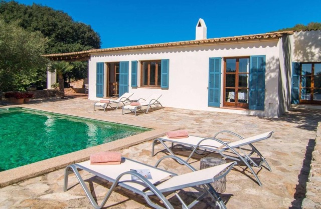 Newly built stone finca in a quiet location