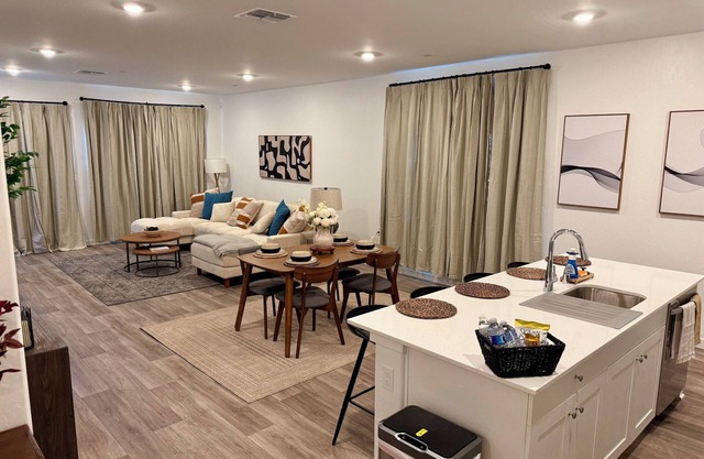 Newly built, stylish 3BR/2BA home in a quiet Bakersfield neighborhood.