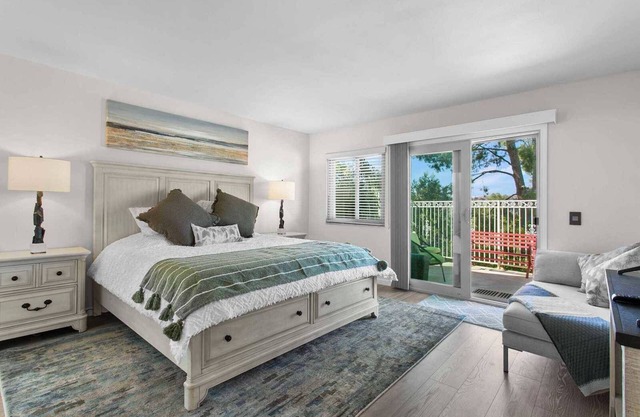 Newly Renovated｜Communal Pool｜20min to Disney｜Backyard｜Dedicate Workspace #41910